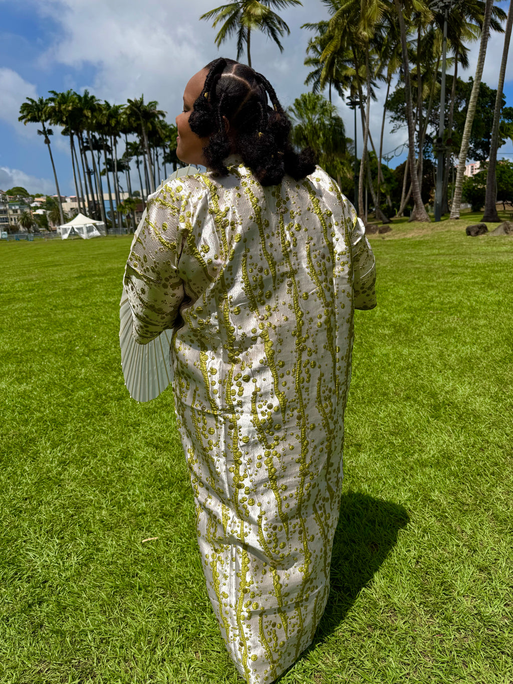 Brocart Queen Tracy - Vert, ivoire et or à pois